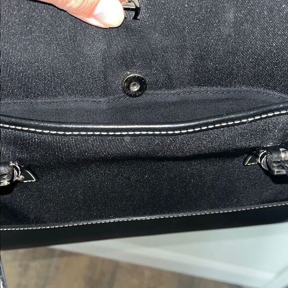 Etienne Aigner Black Shoulder Bag Sleek Structured Design - Picture 7 of 12